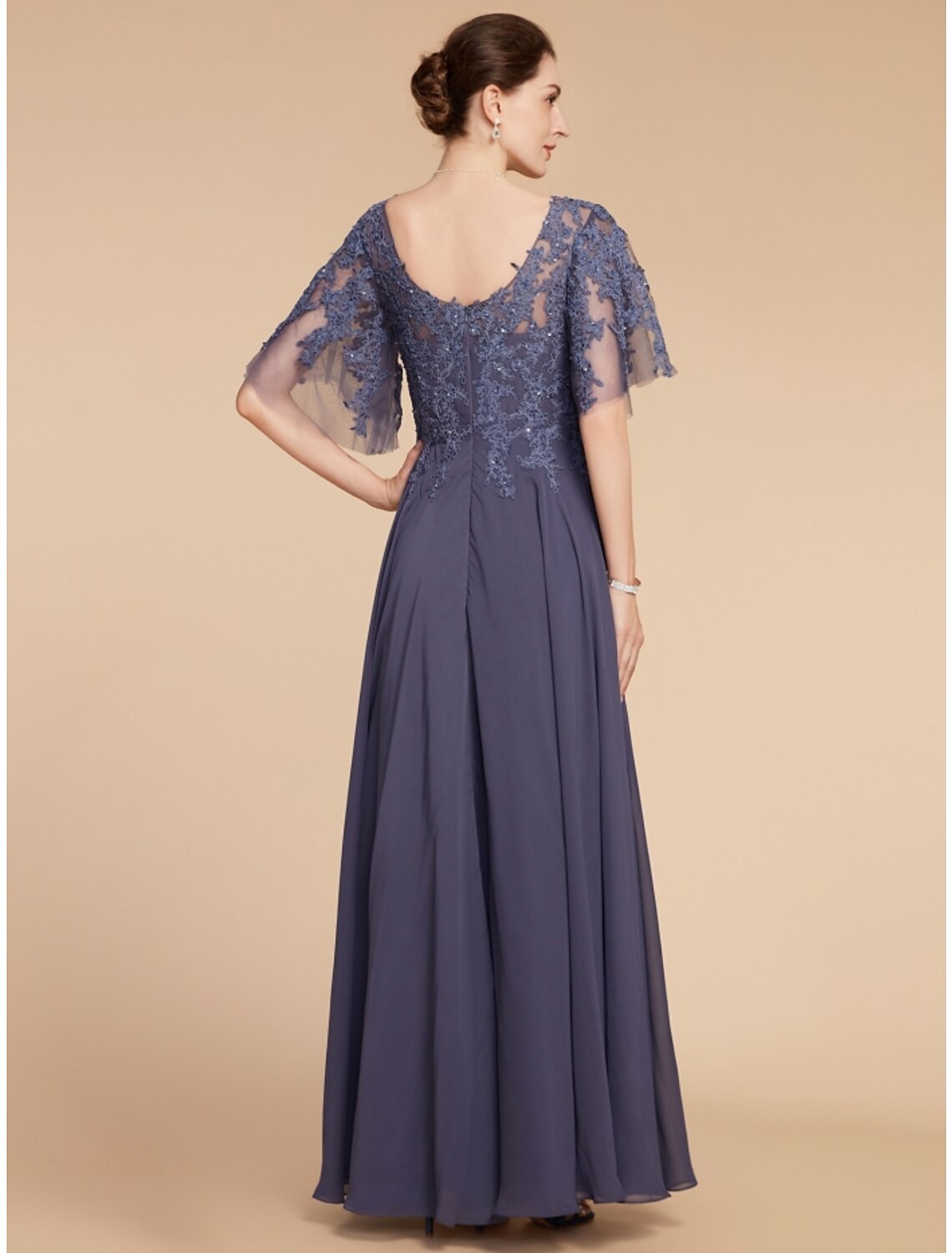 Wholesale A-Line Mother of the Bride Dress Wedding Guest Elegant V Neck Floor Length Chiffon Lace Short Sleeve with Sequin Ruching Solid Color